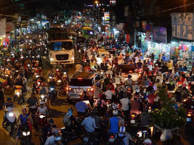 de xuat xe may bat den ca ban ngay: can thiet hay "thua giay ve voi"? hinh 3