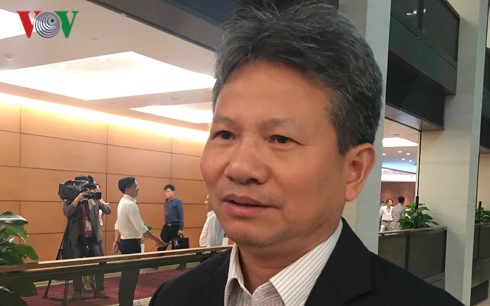 khong nen chi dinh "con cung" lam cao toc bac - nam hinh 2