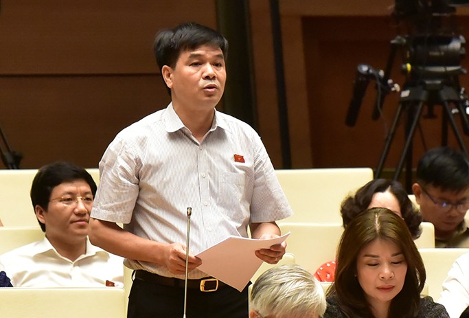 chang trai nguoi mong khang a tua va chinh sach dan toc, mien nui hinh 3