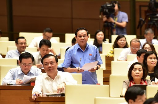 chang trai nguoi mong khang a tua va chinh sach dan toc, mien nui hinh 2