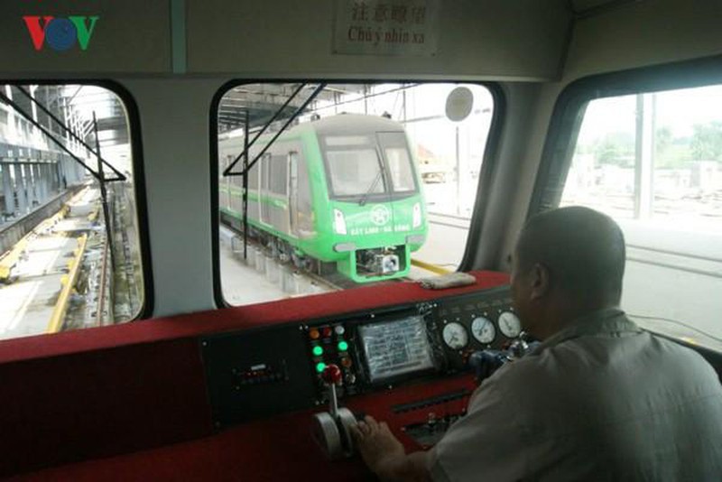 nhieu chuyen gia trung quoc cua duong sat cat linh da sang viet nam hinh 1