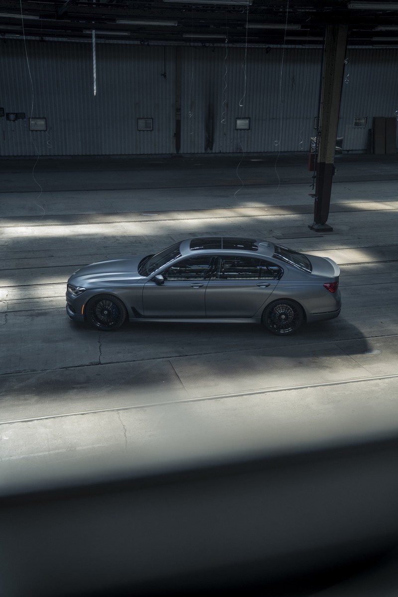 chiem nguong bmw alpina b7 exclusive edition hinh 2