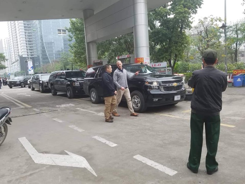 nhung hinh anh "quai thu" cadillac one cua donald trump tai ha noi hinh 9