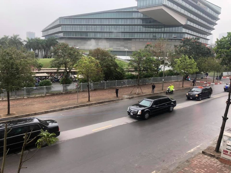 nhung hinh anh "quai thu" cadillac one cua donald trump tai ha noi hinh 7