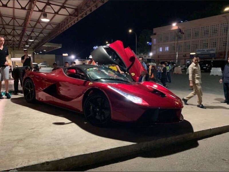 dai gia campuchia don 2 sieu pham laferrari trong dem hinh 3
