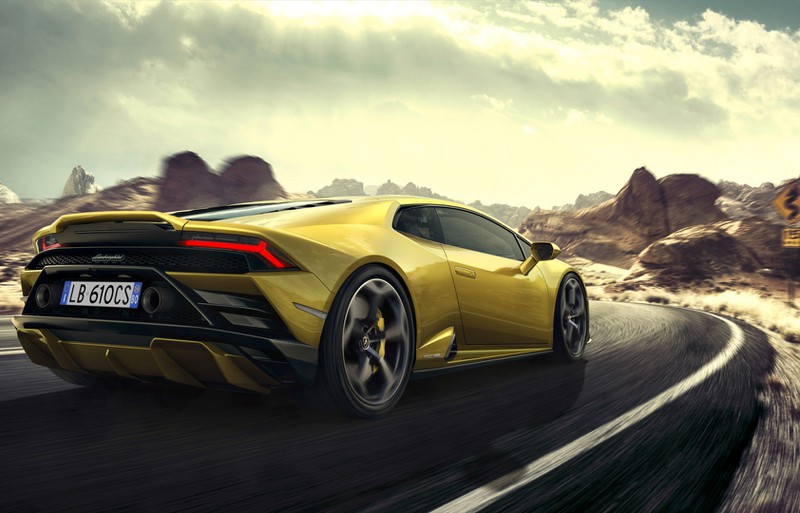 lamborghini ra mat phien ban dan dong cau sau cua huracan evo hinh 9