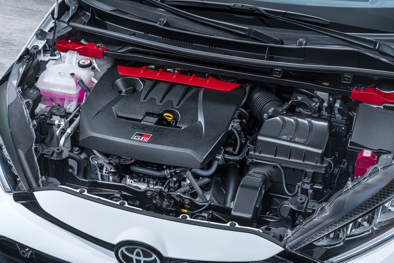 anh chi tiet toyota gr yaris 2020 danh cho duong dua hinh 8