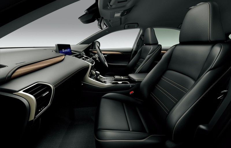 lexus ra mat hai phien ban nx bronze edition va ux blue edition hinh 6