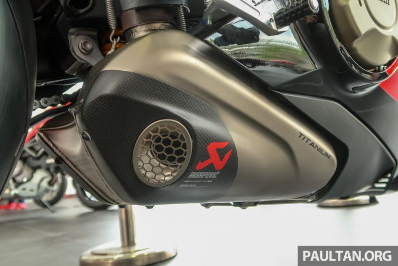 anh chi tiet ducati panigale v4 25th anniversary 916 co gia 2 ty dong hinh 5