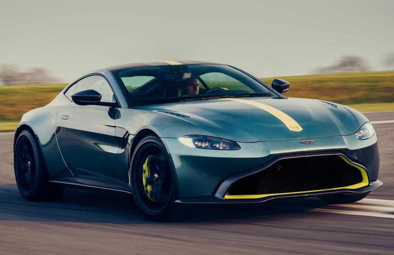 aston martin ra mat tuy chon so san cho vantage the he moi hinh 3