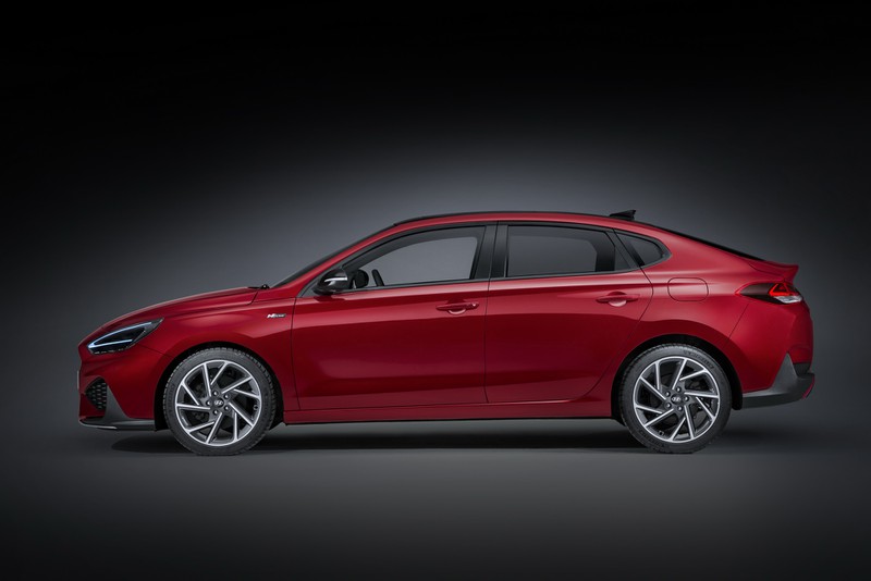 hyundai i30 2020 "lot xac" tu trong ra ngoai hinh 8