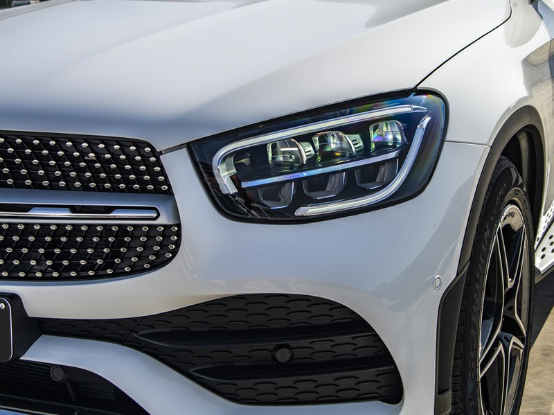 anh chi tiet mercedes glc 300 4matic & glc 300 4matic coupe  hinh 5