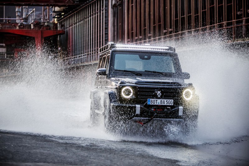 anh chi tiet chiec brabus g-class chong dan "invicto" hinh 12
