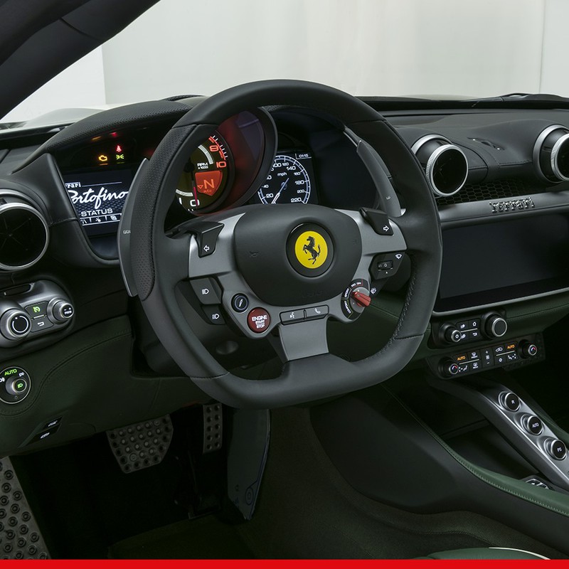 "soi" chiec ferrari portofino voi mau xanh dam dac biet hinh 2
