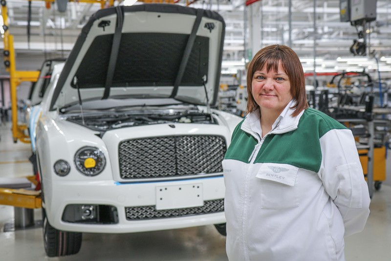 nhung tiet lo thu vi cua cac ky su san xuat "sieu pham" bentley mulsanne hinh 8