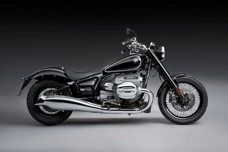 bmw r18 - su hoi sinh cua mot huyen thoai hinh 1