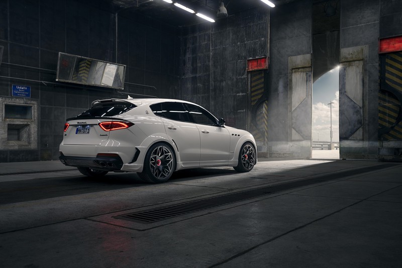 ra mat goi do novitec cho maserati levante trofeo hinh 3