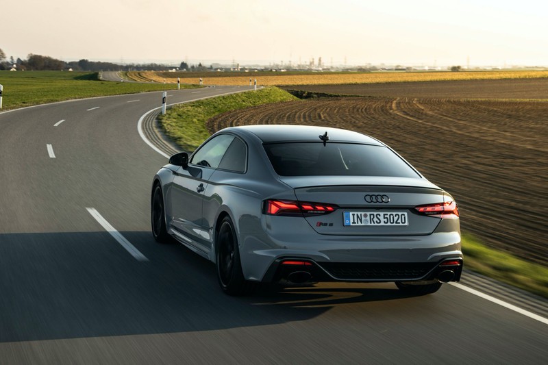 hinh anh chi tiet cua audi rs5 coupe va rs5 sportback 2020 hinh 9