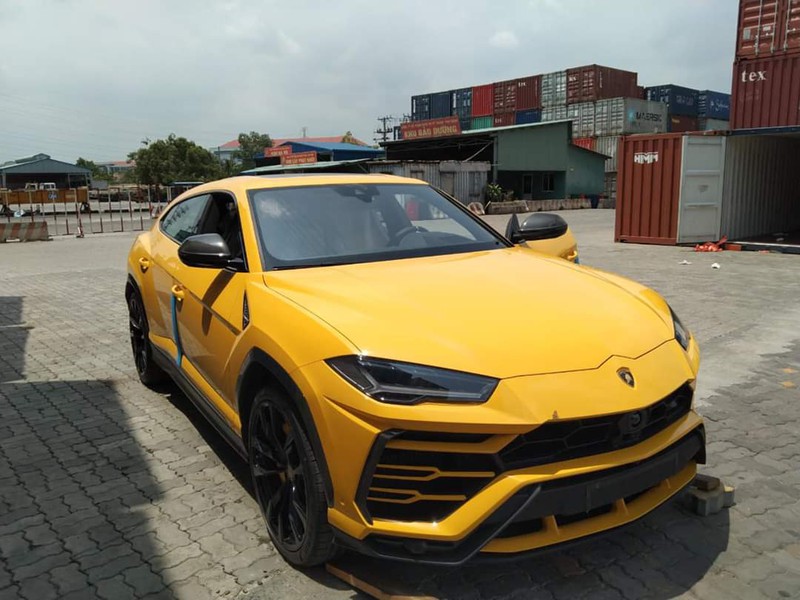 lamborghini urus 4 cho dau tien ve viet nam hinh 3