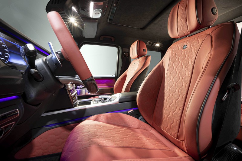 hofele ra mat goi do doc dao voi 6 ghe ngoi cho mercedes-amg g63 hinh 9