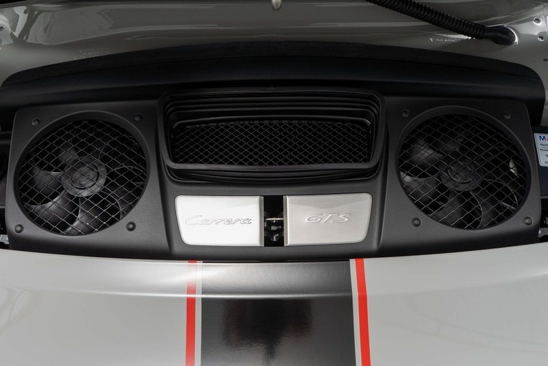 moi chay 66km, porsche 911 carrera gts rennsport da duoc rao ban hinh 7