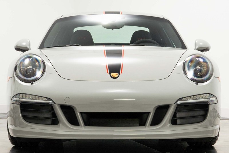 moi chay 66km, porsche 911 carrera gts rennsport da duoc rao ban hinh 2