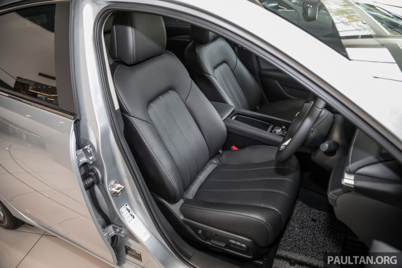 kham pha mazda 6 2.0l phien ban nang cap hinh 10