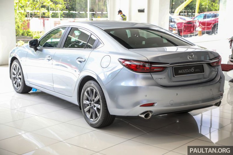 kham pha mazda 6 2.0l phien ban nang cap hinh 5