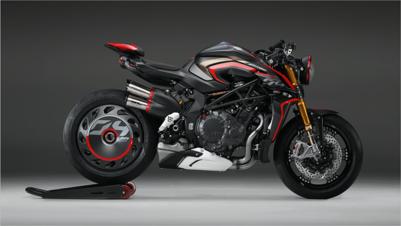 kham pha mv agusta rush 1000 2020 gia 864 trieu dong hinh 2