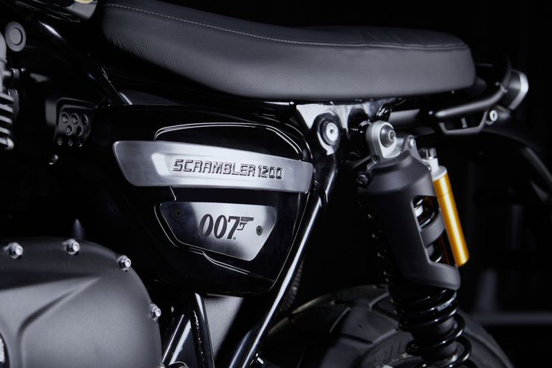 anh chi tiet triumph scrambler 1200 bond edition 2020 vua trinh lang hinh 12
