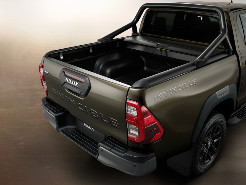 toyota hilux 2020 nang cap co thiet ke va dong co thay doi hinh 11