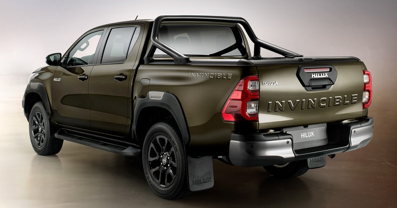 toyota hilux 2020 nang cap co thiet ke va dong co thay doi hinh 4