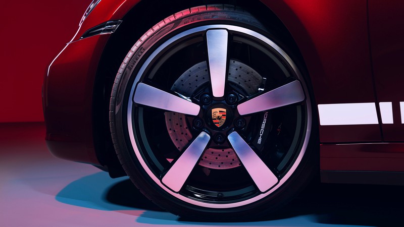 porsche ra mat heritage design edition cho 911 targa 4s moi hinh 11