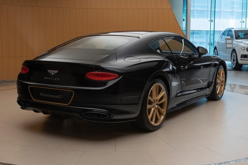 kham pha bentley continental gt aurum gioi han 10 chiec tren the gioi hinh 2