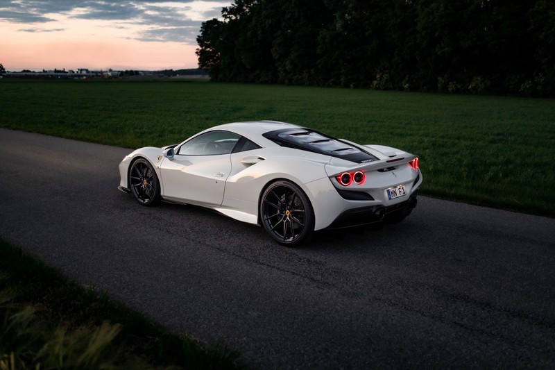 ferrari f8 tributo manh me hon sau khi qua tay hang do novitec hinh 2