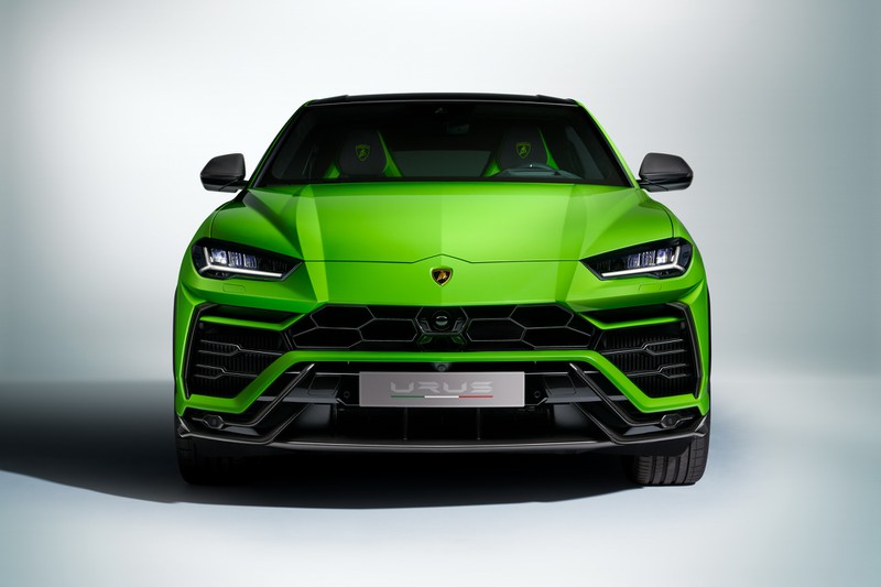 lamborghini ra mat ba mau son ngoc trai dac biet cho sieu suv urus hinh 4