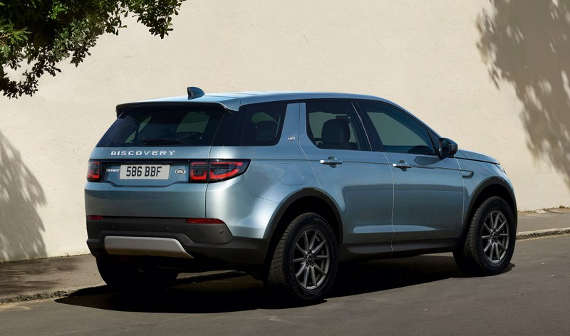 kham pha land rover discovery sport vua ra mat tai viet nam hinh 3