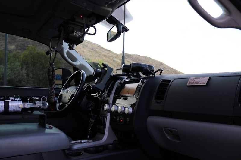 "quai thu" toyota tundra voi goi trang bi trd off-road hinh 11