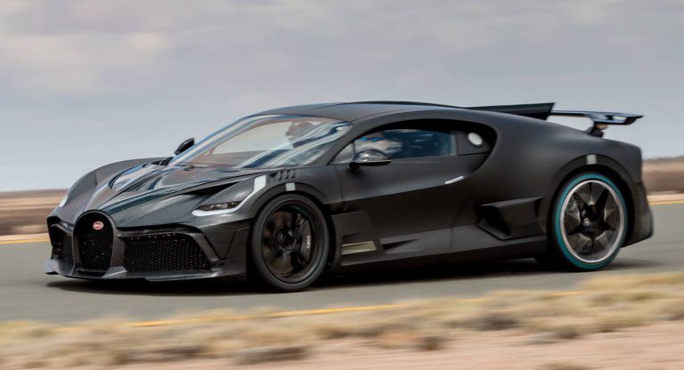 video bugatti divo hon 5 trieu usd "thu suc" tai truong dua nurburgring hinh 1