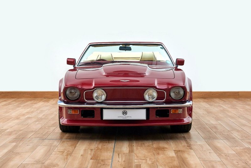 xe co aston martin v8 volante 1988 cua david beckham duoc rao ban hinh 3