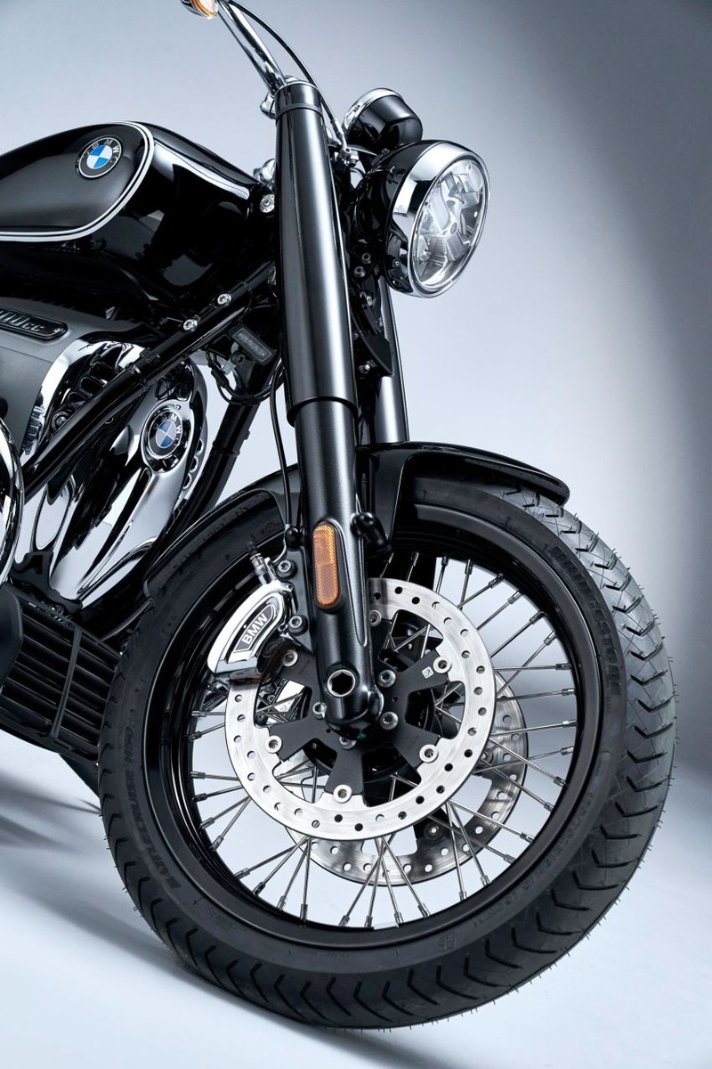 bmw r18 2020 first edition chot gia hon 800 trieu dong hinh 9