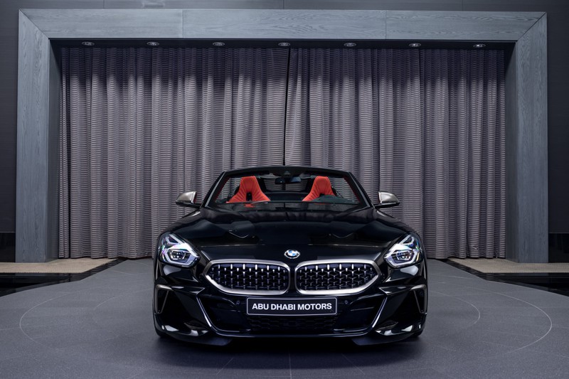  Admira el coche de lujo BMW Z4 M40i