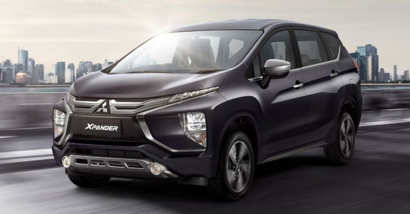 mitsubishi xpander nang cap lo dien tren duong hinh 3