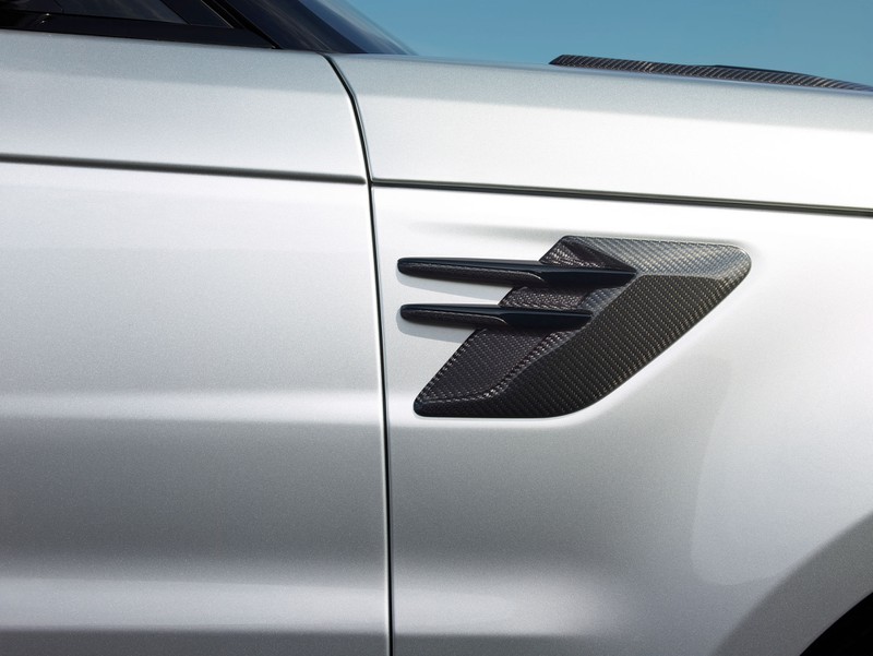 range rover sport lands 2021 phien ban svr carbon hinh 3