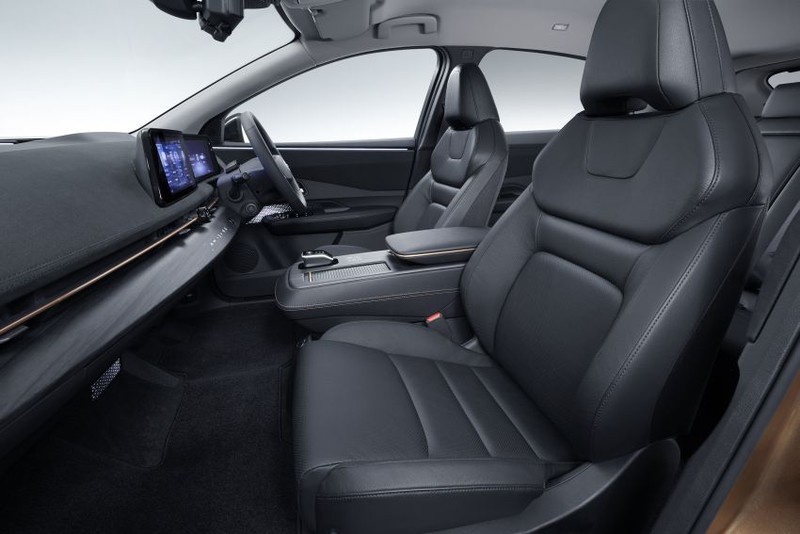 nissan ariya - doi thu suv dien moi cua tesla model y  hinh 10