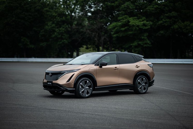 nissan ariya - doi thu suv dien moi cua tesla model y  hinh 1