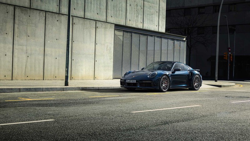 porsche ra mat 911 turbo va turbo cabriolet hinh 1