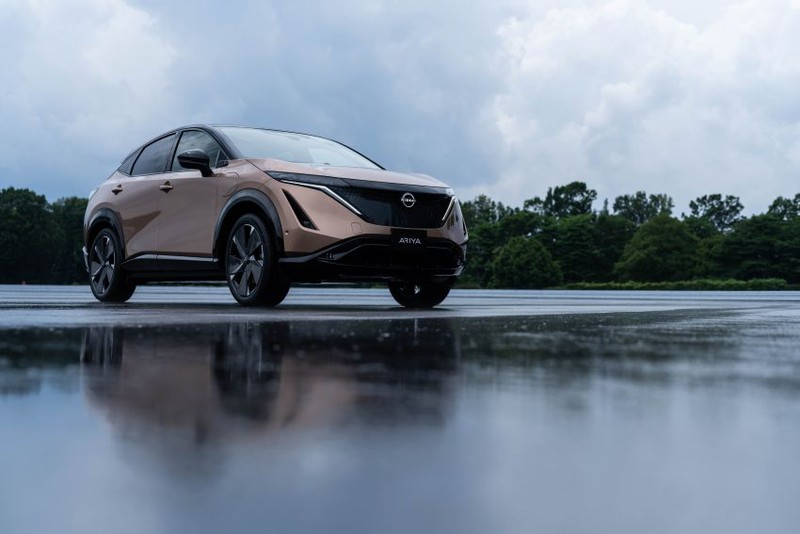 nissan ariya - doi thu suv dien moi cua tesla model y  hinh 2
