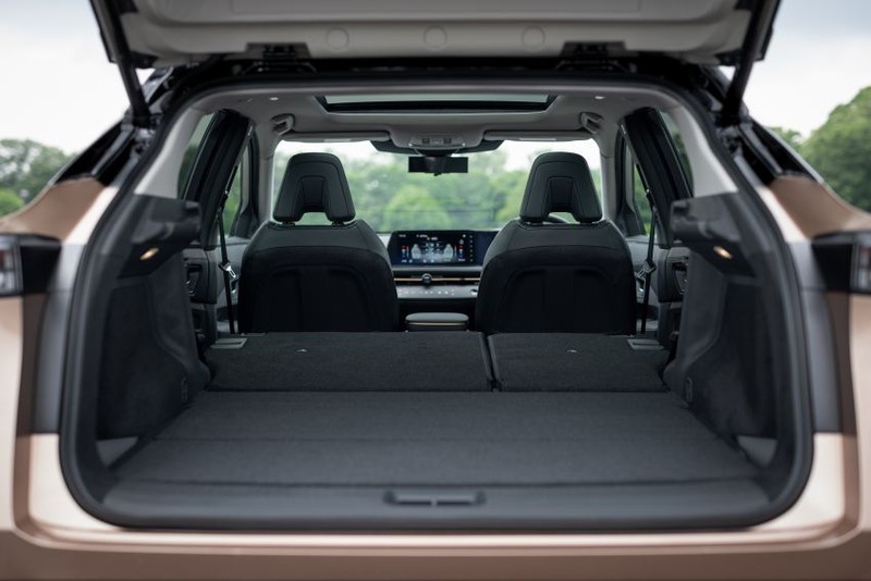 nissan ariya - doi thu suv dien moi cua tesla model y  hinh 9