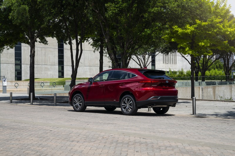 toyota venza 2021 se co gia tu 33.645 usd  hinh 10